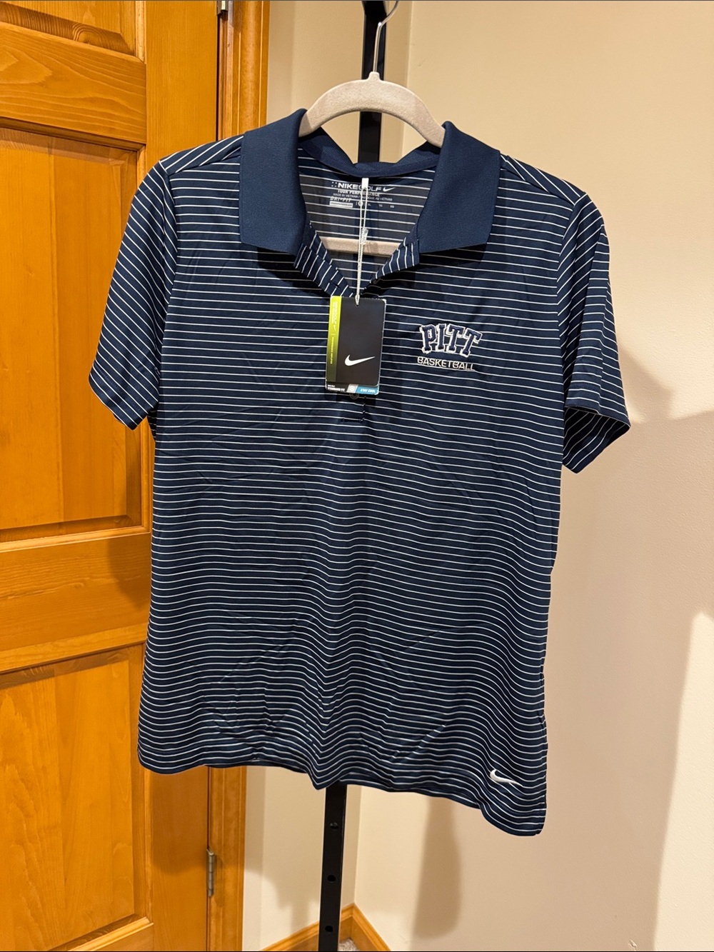 Women's Nike Navy and White Striped Pitt Basketball NWT Sz XL